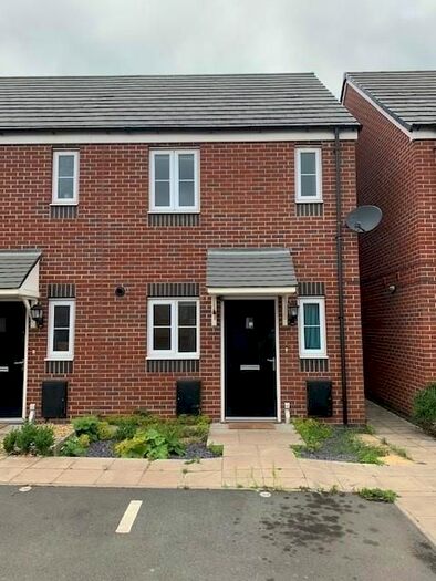 2 Bedroom Property To Rent In Tarn Close, Willenhall, WV13