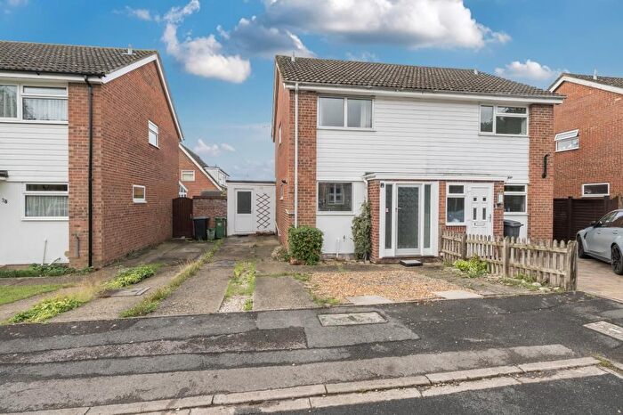 3 Bedroom Semi-detached House For Sale In Thatcham, Berkshire, RG18