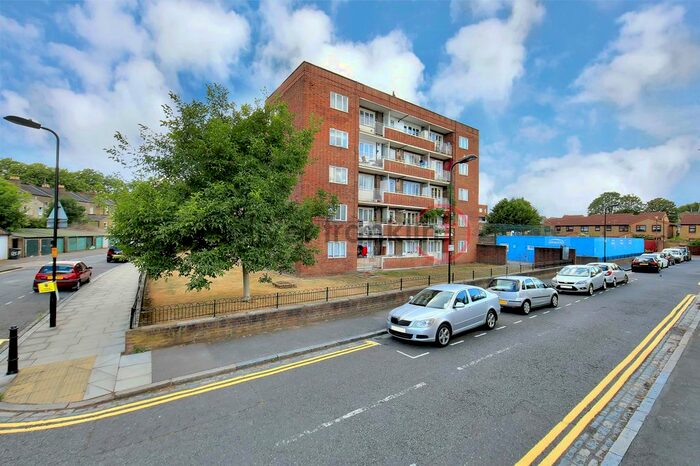 1 Bedroom Flat To Rent In Rutland Road, Hackney Village, E9