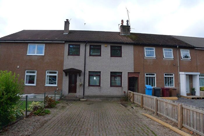 3 Bedroom Detached House To Rent In Finella Gardens, Fintry, Dundee, DD4