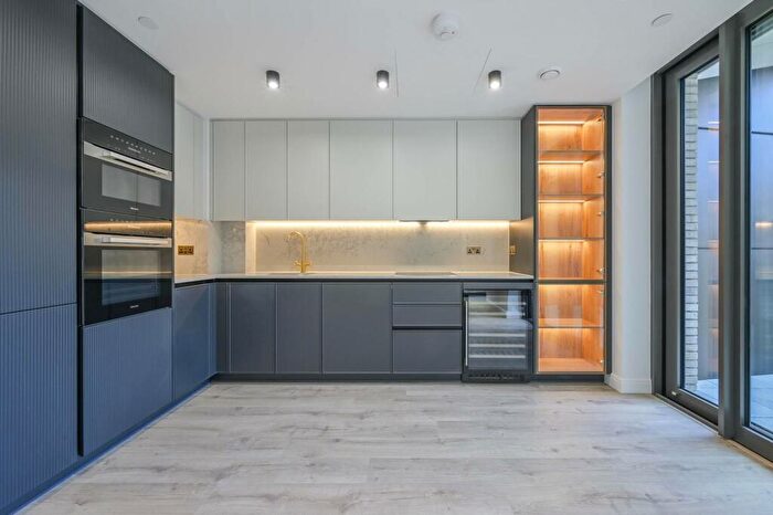 2 Bedroom Flat To Rent In Dingley Road, Old Street, Old Street, London, EC1V