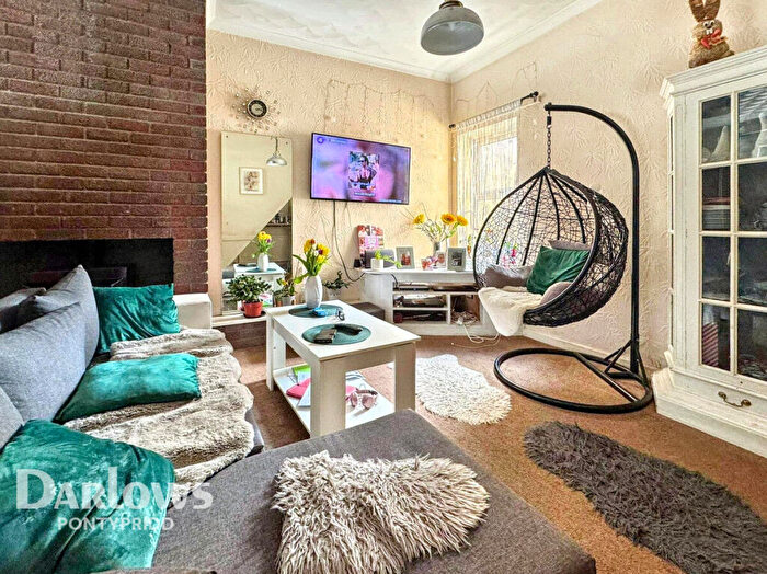 4 Bedroom Terraced House For Sale In De Barri Street, Pontypridd, CF37