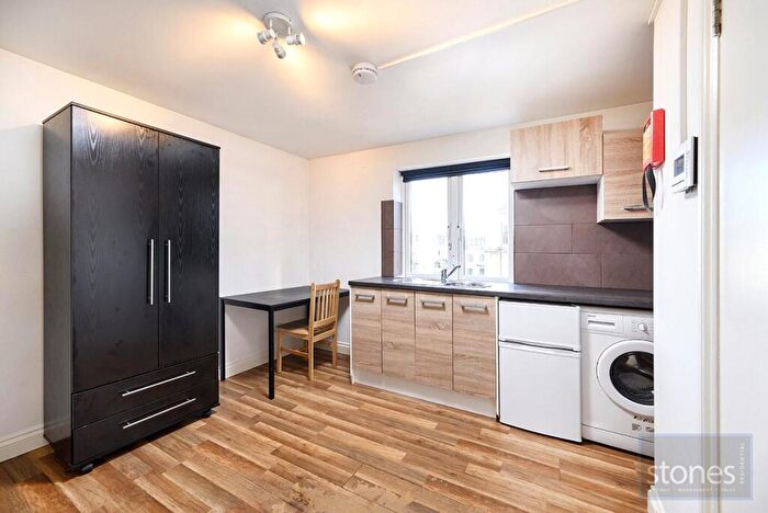 Property To Rent In Brent Street, London, NW4