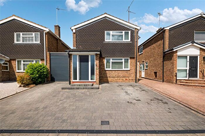 3 Bedroom Detached House For Sale In Lammas Way, Ampthill, Bedfordshire, MK45