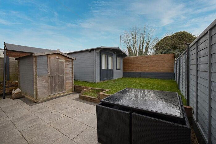 2 Bedroom Semi-Detached House For Sale In Heritage Road, Folkestone, CT20