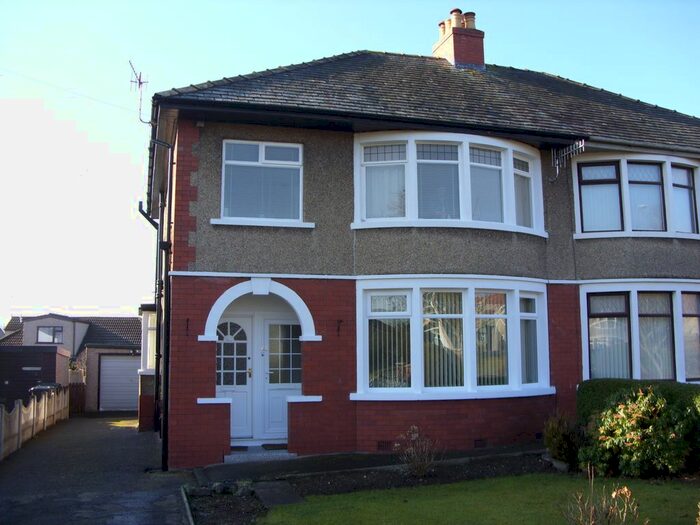 1 Bedroom Flat To Rent In Morecambe Road, Morecambe, LA3