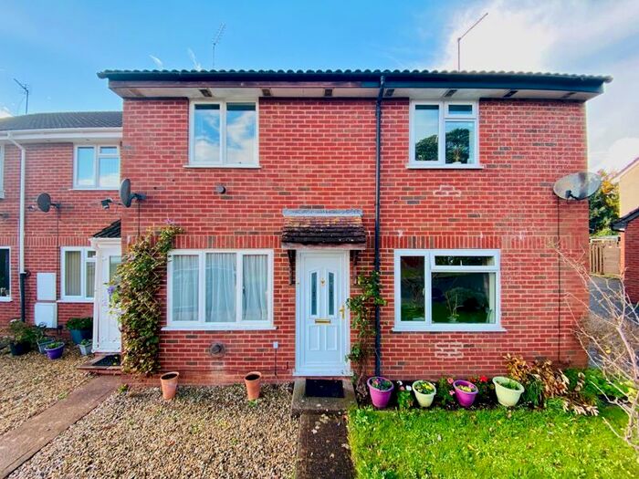 2 Bedroom Terraced House To Rent In Rhodes Close, Staplegrove, Taunton, TA2