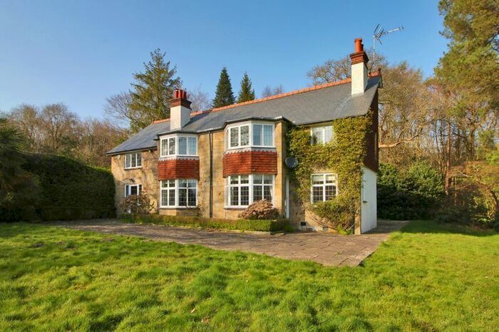 4 Bedroom Detached House To Rent In Duddleswell, Uckfield, TN22