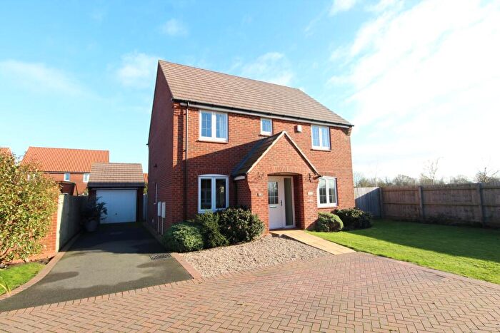 4 Bedroom Detached House For Sale In Woodcutter Lane, Claybrooke Magna, LE17