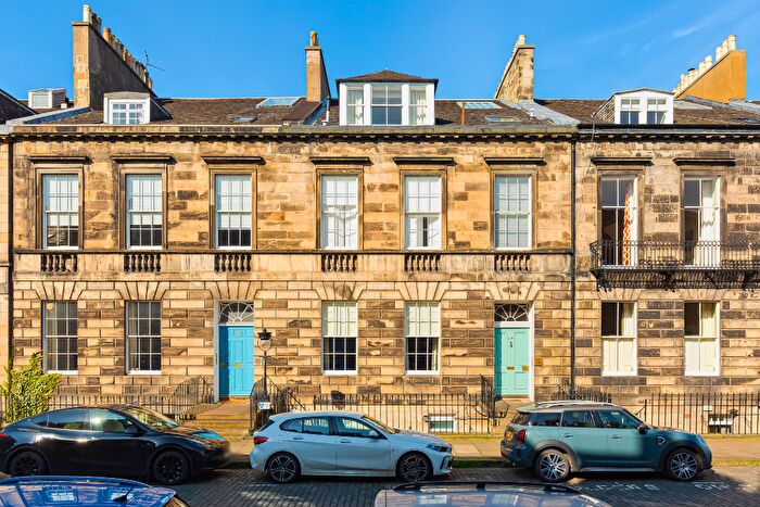 2 Bedroom Apartment For Sale In Northumberland Street, Edinburgh, EH3