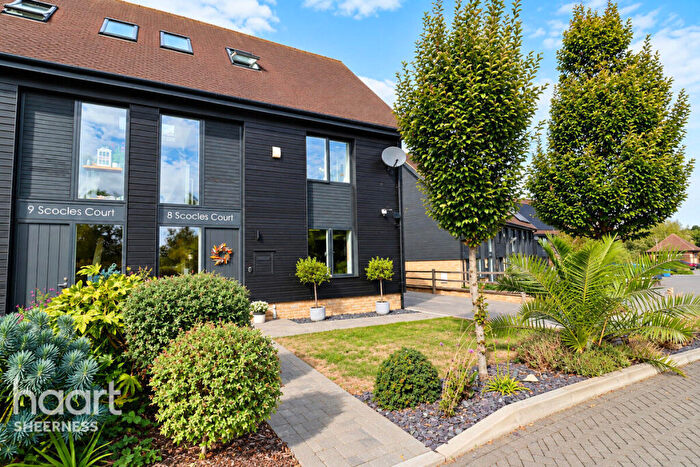 4 Bedroom Semi Detached House For Sale In Scocles Court, Minster, ME12