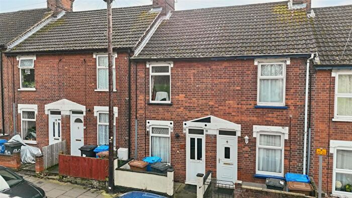2 Bedroom Terraced House To Rent In Back Hamlet, Ipswich, IP3