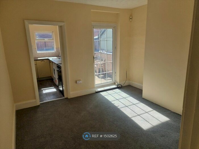 2 Bedroom Terraced House To Rent In Uppermoor Road, Allenton, Derby, DE24