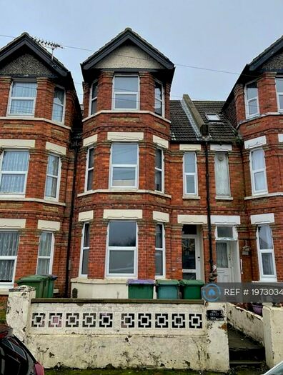 3 Bedroom Terraced House To Rent In Chart Road, Folkestone, CT19