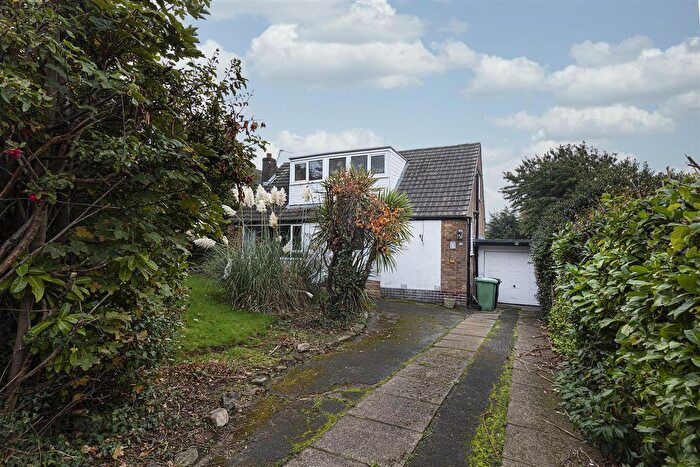 3 Bedroom Detached Bungalow For Sale In Bradley Grange Gardens, Bradley, Huddersfield, HD2
