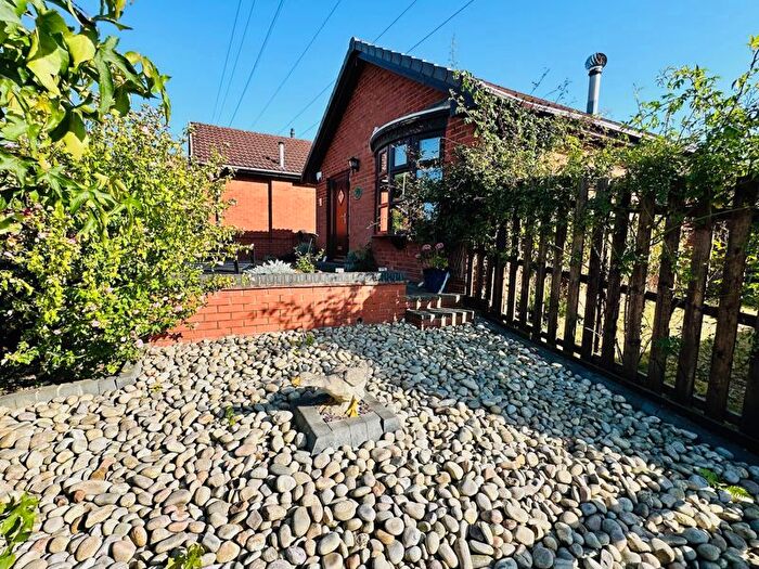 2 Bedroom Detached Bungalow For Sale In Ashen Close, Sedgley, Dudley, DY3