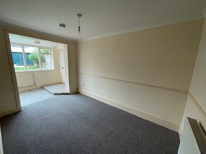 1 Bedroom Property To Rent In Latimer Road, Ryde, PO33