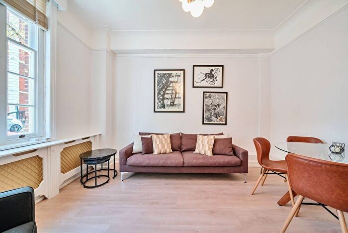 1 Bedroom Flat To Rent In Turks Row, Chelsea, London, SW3