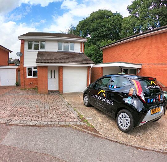 4 Bedroom Detached House To Rent In Lingfield Drive, Worth, Crawley, RH10