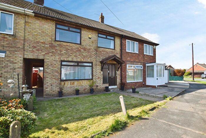 3 Bedroom Terraced House For Sale In Galfrid Road, Bilton, HU11