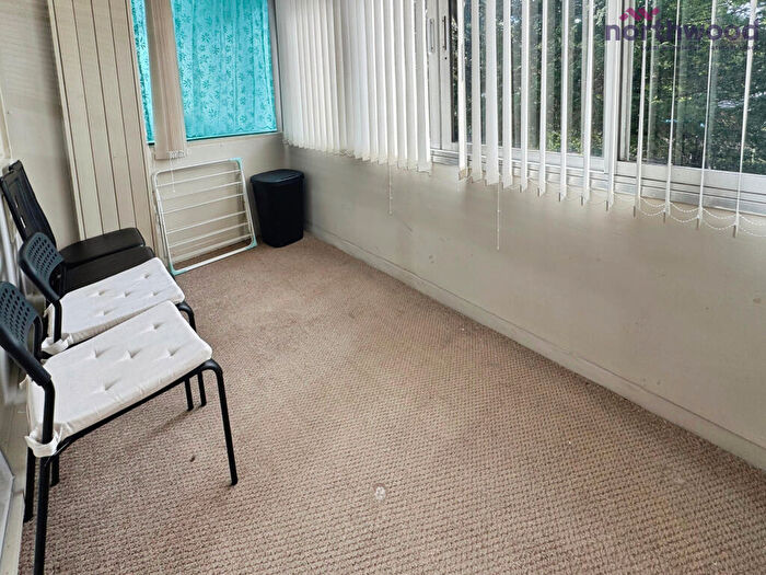 2 Bedroom Flat To Rent In Brampton Towers, SO16