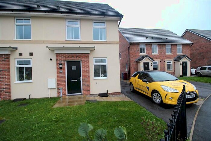 2 Bedroom Mews To Rent In Teasel Grove, Longridge, Preston PR3