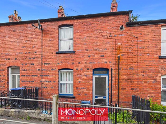 3 Bedroom Terraced House For Sale In Love Lane, Denbigh, LL16