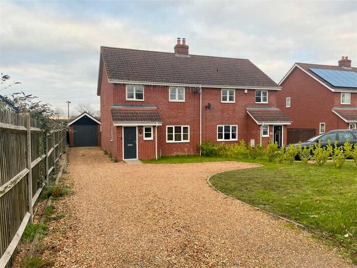 3 Bedroom Semi-Detached House For Sale In 31 Harling Road, East Harling, Norwich, Norfolk NR16
