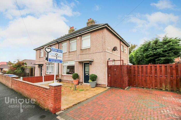 3 Bedroom Semi-Detached House To Rent In Southfleet Avenue, Fleetwood, Lancashire FY7