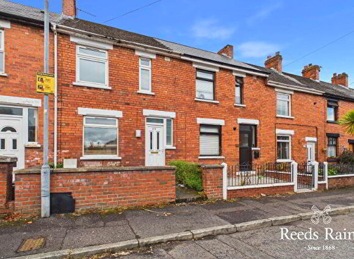 3 Bedroom House For Sale In Greenville Road, Belfast, BT5