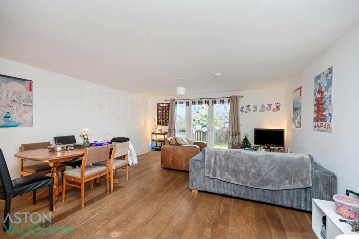 5 Bedroom Terraced House To Rent In Bevendean Road, Brighton, BN2