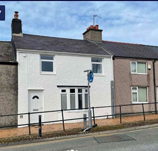 3 Bedroom Terraced House To Rent In Bridge Street, Llangefni, LL77