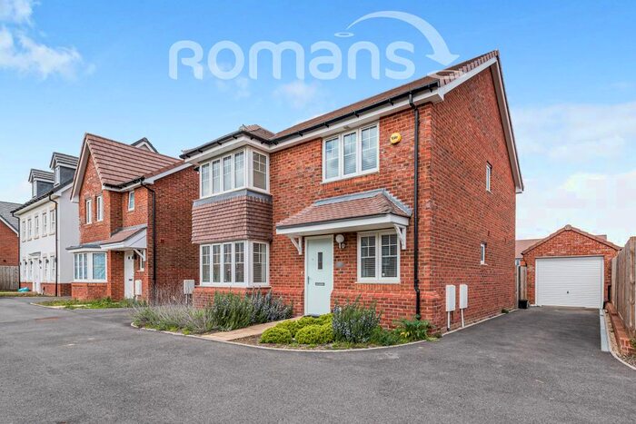 4 Bedroom Detached House To Rent In Westall Street, Shinfield, Reading, RG2