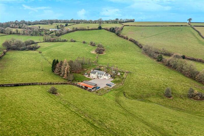 4 Bedroom Detached House For Sale In Bampton, Tiverton, EX16