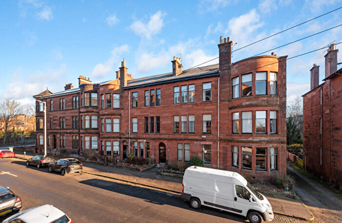 4 Bedroom Flat For Sale In /, Dolphin Road, Pollokshields, G41