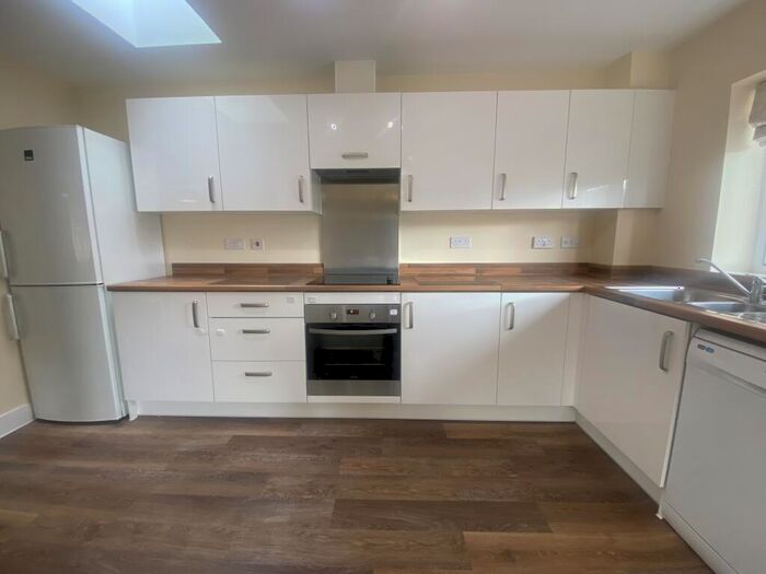 2 Bedroom Apartment To Rent In Square Leaze, Patchway, Bristol, BS34