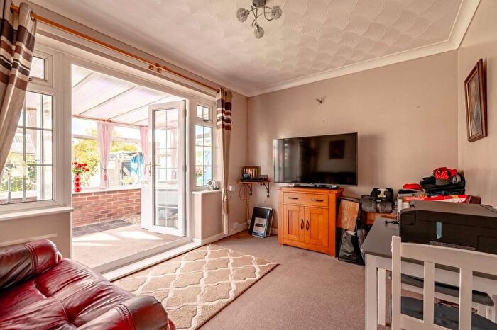 2 Bedroom Detached Bungalow For Sale In Park View Avenue, Rollesby, NR29