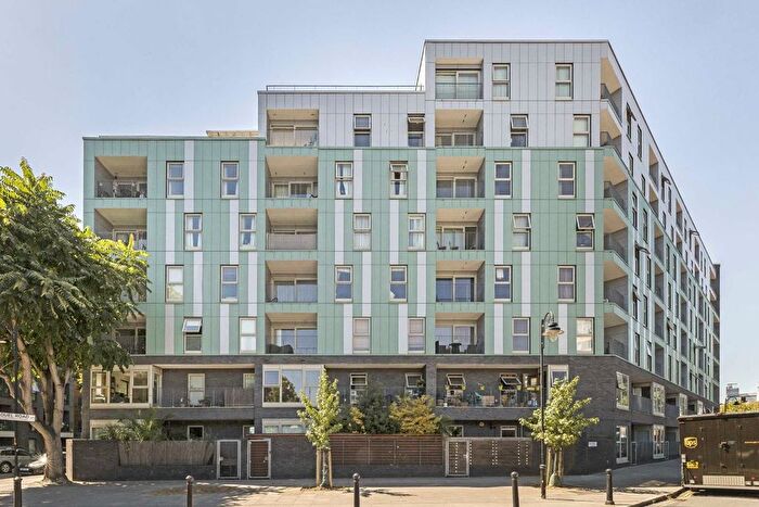 1 Bedroom Flat To Rent In Enid Street, Bolanachi Building, SE16