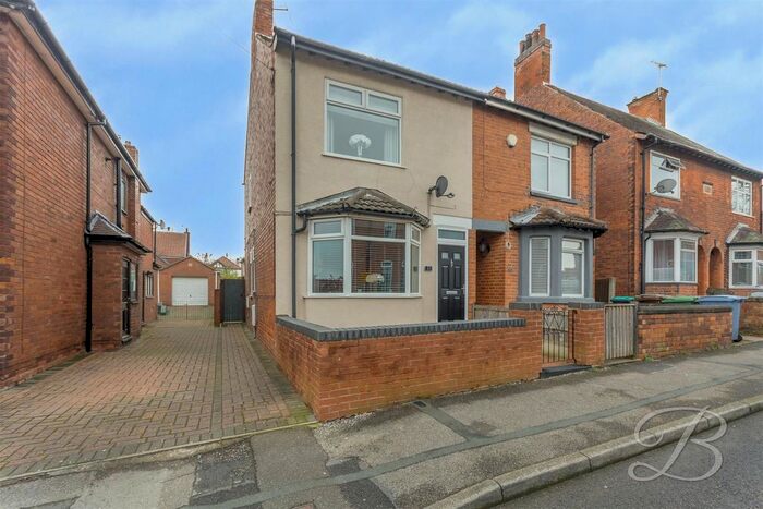 3 Bedroom Semi-Detached House To Rent In Appleton Street, Warsop, Mansfield, NG20