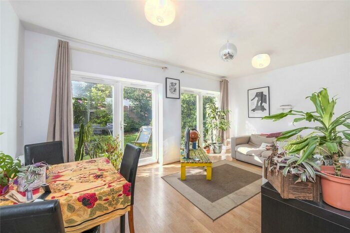4 Bedroom End Of Terrace House To Rent In Cottrill Gardens, Marcon Place, Hackney, London, E8