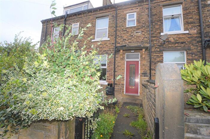 2 Bedroom Terraced House To Rent In Garden Street, Heaton, Bradford, BD9