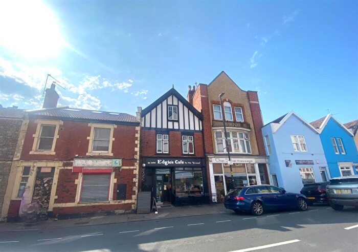 3 Bedroom Maisonette To Rent In North View, Westbury Park, Bristol, BS6