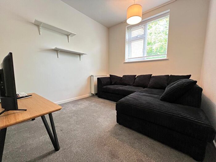 2 Bedroom Maisonette To Rent In Sycamore Court, Beeston, Nottingham, NG9