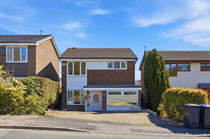 4 Bedroom Detached House For Sale In Anemone Drive, Haslingden, BB4