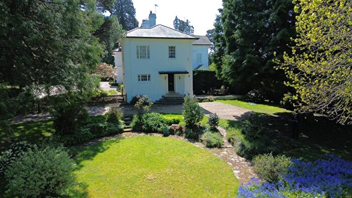 4 Bedroom Semi Detached House To Rent In High Road, Chipstead, CR5