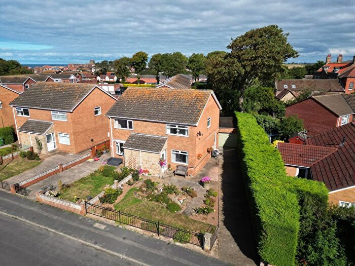 2 Bedroom Semi-detached House For Sale In Kirkham Road, Whitby, YO21