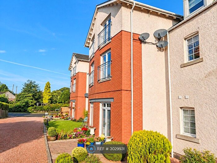 2 Bedroom Flat To Rent In Whites Weigh, Cupar, KY14