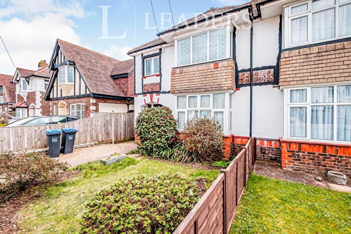 1 Bedroom Flat To Rent In Haynes Road, Worthing, BN14