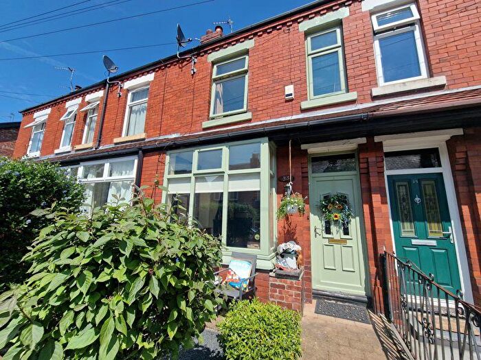 3 Bedroom Terraced House For Sale In Lyme Grove, Romiley, SK6