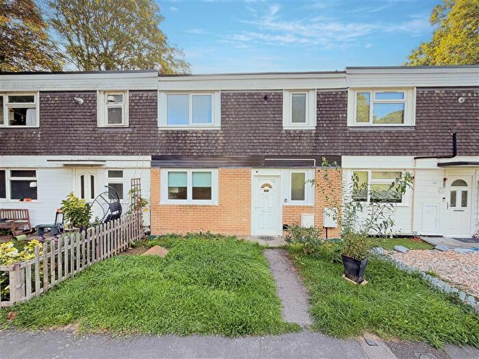 3 Bedroom Terraced House For Sale In Dunkirk Road, Southampton, SO16